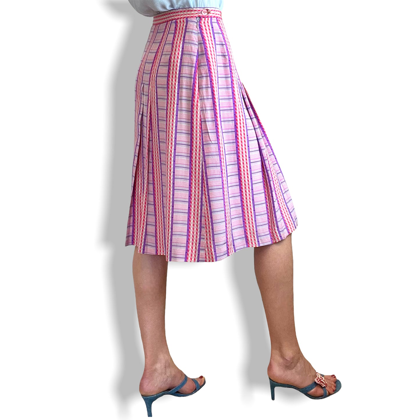 Pancaldi & B silk skirt in pink hues side view