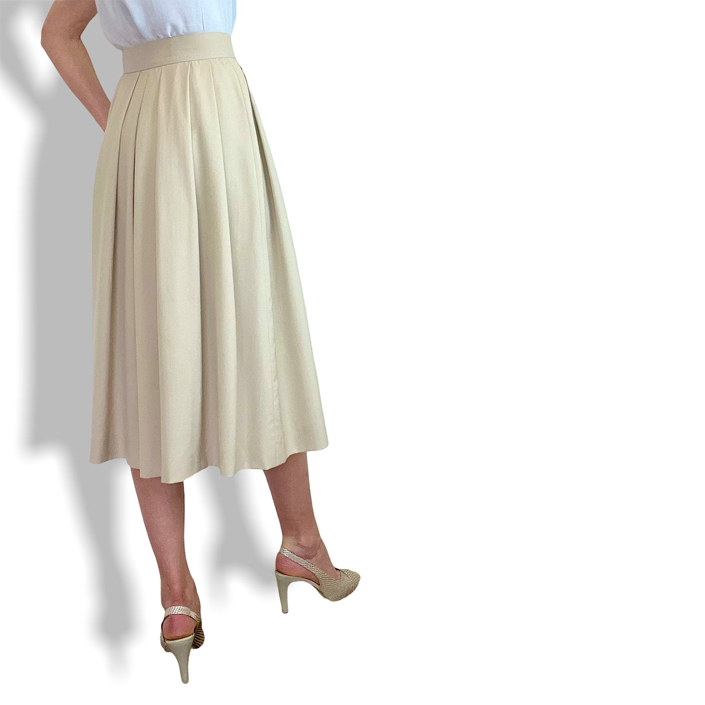 Jaeger 80's cream fine wool skirt back