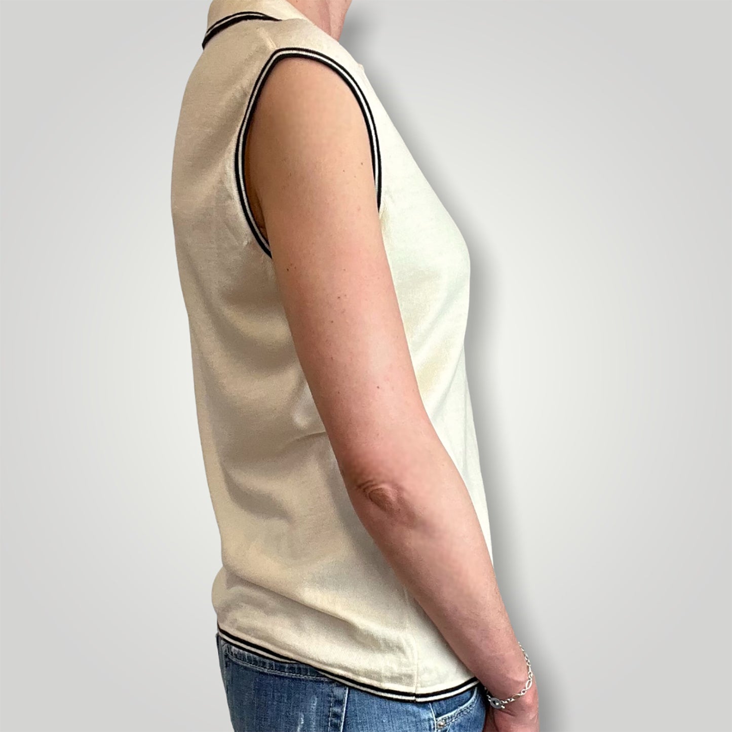 Escada merino wool sleeveless polo top