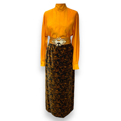 Dereta Paisly Velvet Midi Skirt 1960s